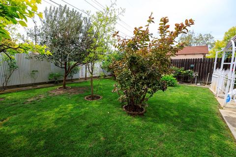516 Maple St, Lodi, CA 95240 photo 53