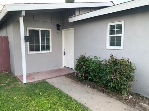 2785 Green St, Merced, CA 95340 photo 3
