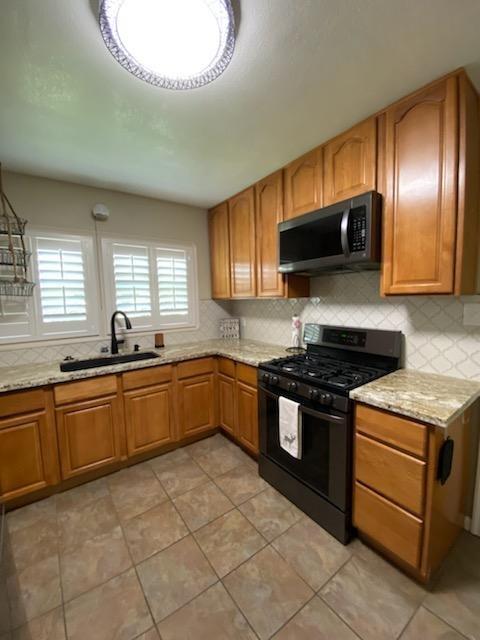 22 W Vine St, Lodi, CA 95240 photo 13