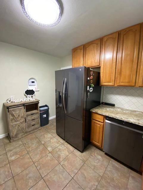 22 W Vine St, Lodi, CA 95240 photo 12