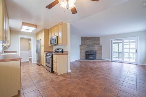 35 Pinecrest Dr, Applegate, CA 95703 photo 4
