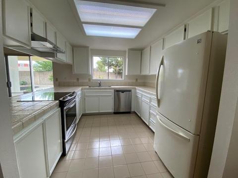 313 E Union Ave, Modesto, CA 95356 photo 9