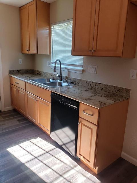 520 Summit Pl, Stockton, CA 95207 photo 7