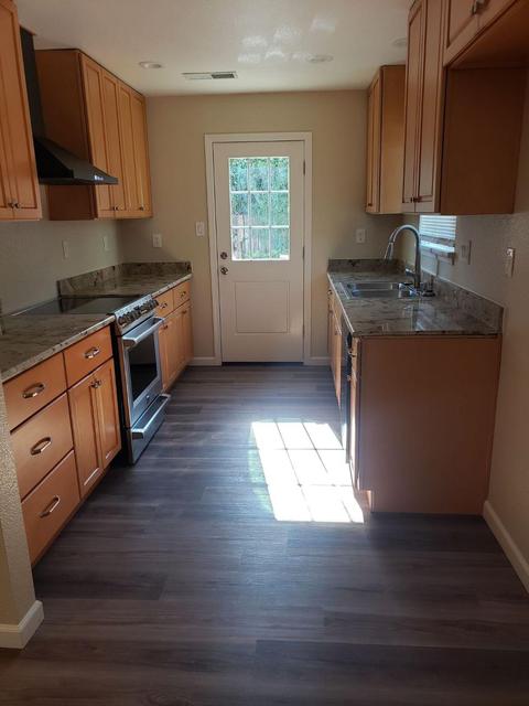 520 Summit Pl, Stockton, CA 95207 photo 5
