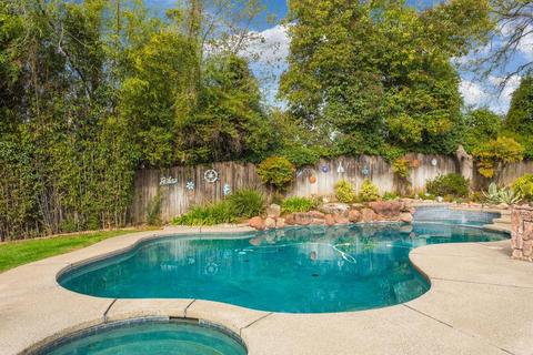 8461 Oakwind Ct, Orangevale, CA 95662 photo 5