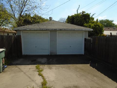 1419 Bronson Ave, Modesto, CA 95350 photo 2