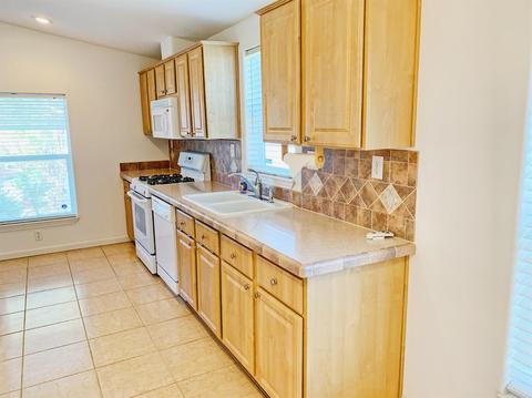 113 Pine Ln, Folsom, CA 95630 photo 9