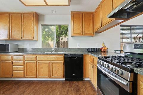 645 Downing Dr, Galt, CA 95632 photo 13