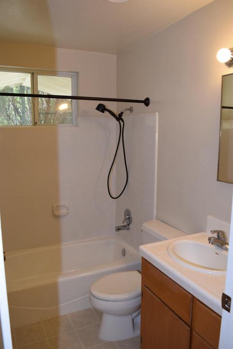 5463 Millburn St, Carmichael, CA 95608 photo 18