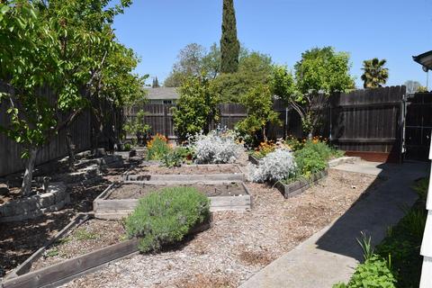 5463 Millburn St, Carmichael, CA 95608 photo 26