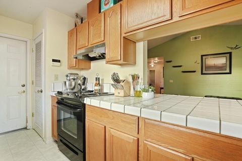 606 Downing Dr, Galt, CA 95632 photo 17