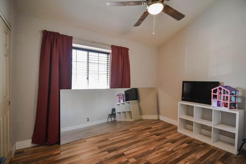 1909 Cobblestone Mnr, Modesto, CA 95355 photo 26