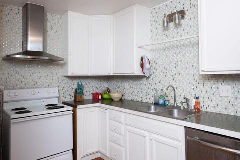 1715 Holm Ave, Modesto, CA 95351 photo 4
