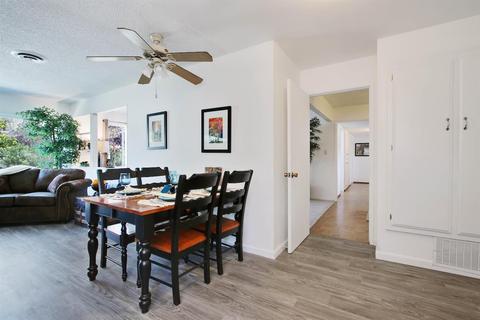 21 E Laguna Dr, Tracy, CA 95376 photo 13