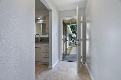 1028 Muriel Ave, Modesto, CA 95351 photo 4