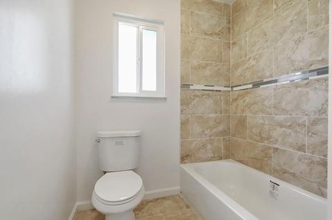 1028 Muriel Ave, Modesto, CA 95351 photo 11