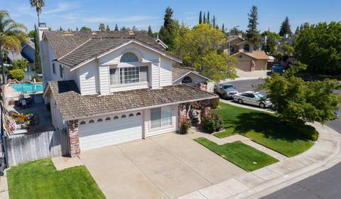 1263 Mohr Cir, Manteca, CA 95337 photo 2