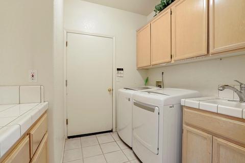 2465 Carmichael Way, Turlock, CA 95382 photo 24