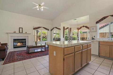 2465 Carmichael Way, Turlock, CA 95382 photo 9