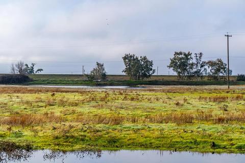 9060 E Levee Rd, Elverta, CA 95626 photo 71