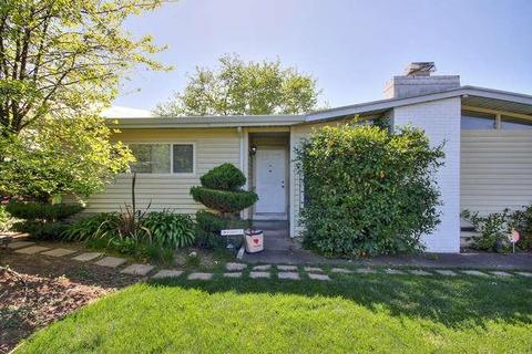 4800 Donovan Dr, Carmichael, CA 95608 photo 3