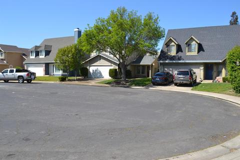 2013 Hulst Ct, Modesto, CA 95356 photo 4
