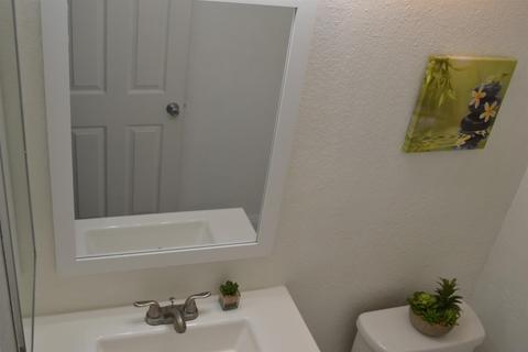 2013 Hulst Ct, Modesto, CA 95356 photo 18