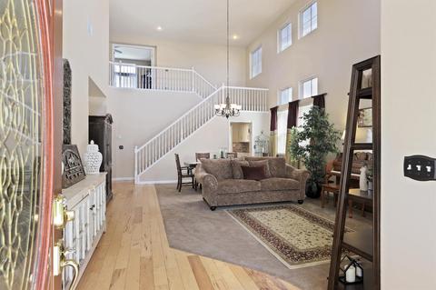 859 Cherry Blossom Ln, Tracy, CA 95377 photo 3