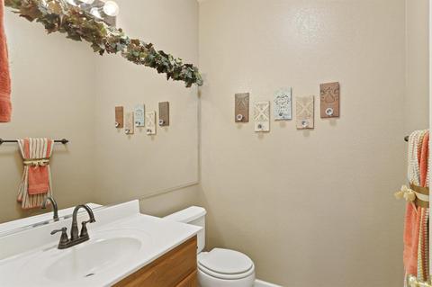 859 Cherry Blossom Ln, Tracy, CA 95377 photo 23