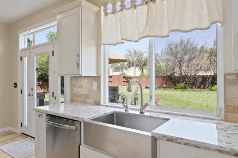 859 Cherry Blossom Ln, Tracy, CA 95377 photo 15