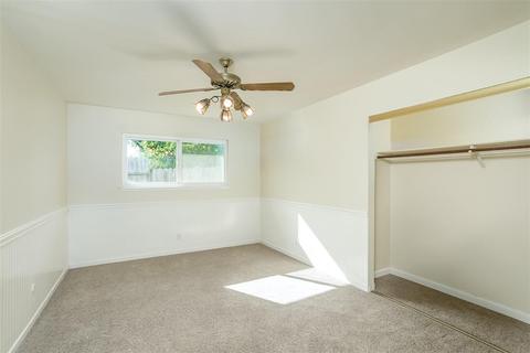 4734 Lake Dr, Carmichael, CA 95608 photo 18