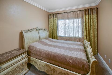 4213 Eagle Ridge Way, Antelope, CA 95843 photo 13