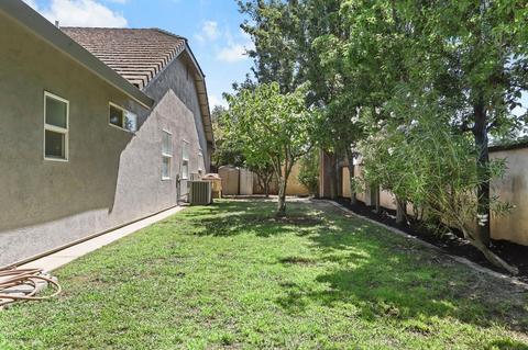 2447 Saint Moritz Dr, Lodi, CA 95242 photo 43
