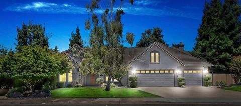 2447 Saint Moritz Dr, Lodi, CA 95242 photo 2