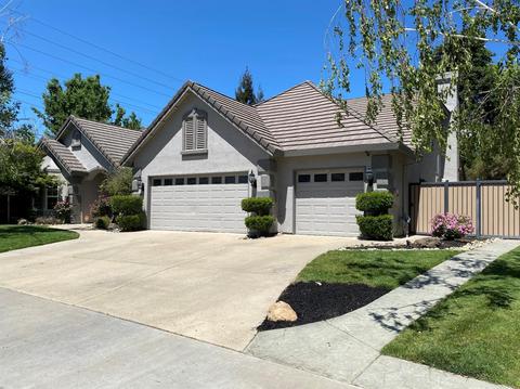 2447 Saint Moritz Dr, Lodi, CA 95242 photo 3