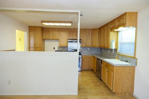 1502 Glenn Ave, Modesto, CA 95358 photo 14