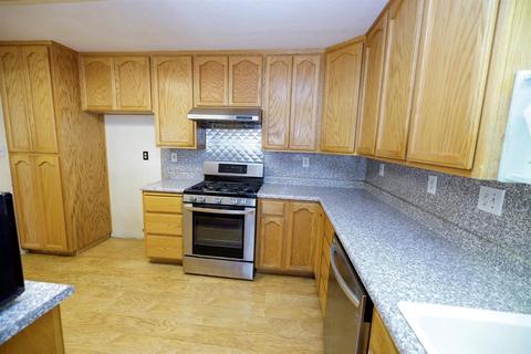 1502 Glenn Ave, Modesto, CA 95358 photo 15