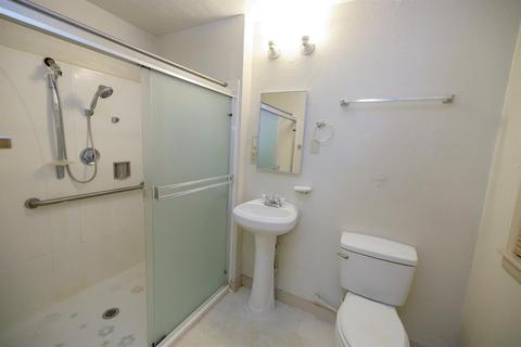 1502 Glenn Ave, Modesto, CA 95358 photo 21