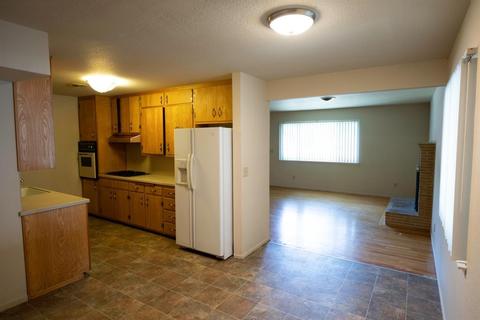 5581 Coolley Way, Carmichael, CA 95608 photo 2