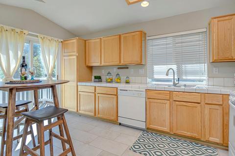 1410 Escolar Ct, Davis, CA 95618 photo 9
