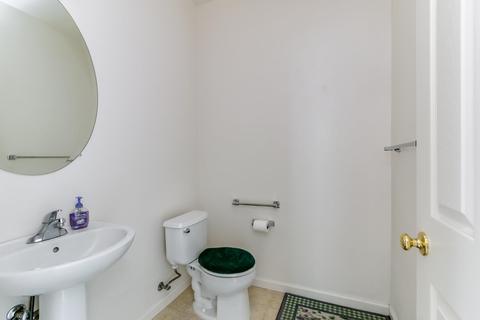 3868 Podocarpus Dr, Ceres, CA 95307 photo 20