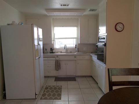 2134 Eicher Ave, Modesto, CA 95350 photo 2