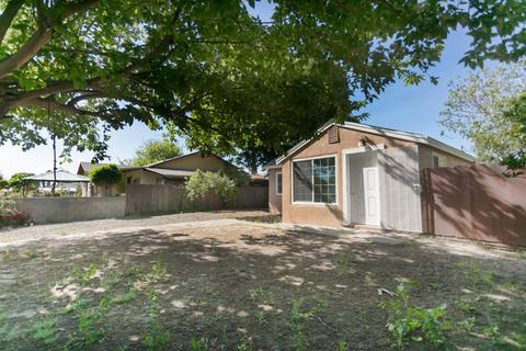 1009 Watson Ave, Modesto, CA 95358 photo 5