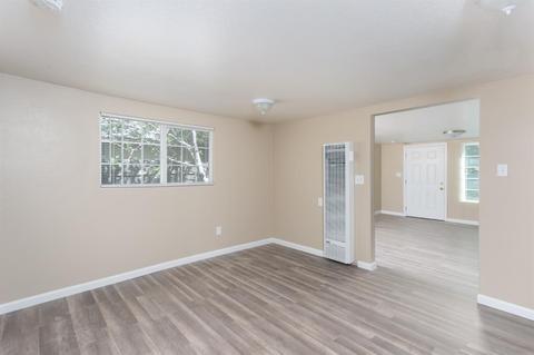 1009 Watson Ave, Modesto, CA 95358 photo 7
