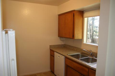 1720 E Main St, Grass Valley, CA 95945 photo 7