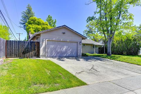 2142 Eric Rd, Carmichael, CA 95608 photo 2