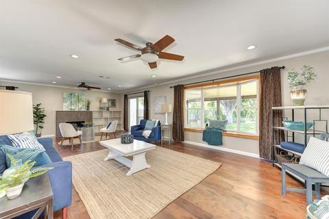 2142 Eric Rd, Carmichael, CA 95608 photo 4