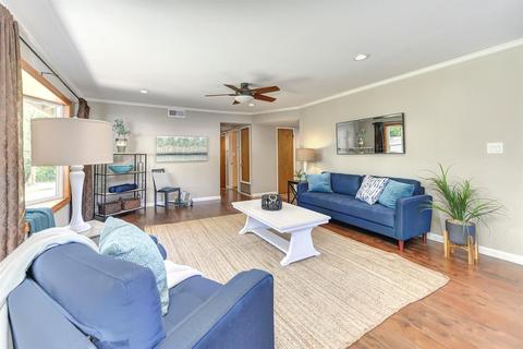 2142 Eric Rd, Carmichael, CA 95608 photo 6