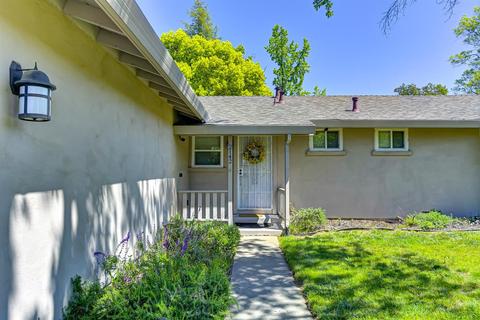 2142 Eric Rd, Carmichael, CA 95608 photo 3