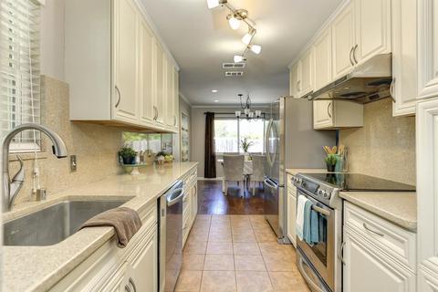 2142 Eric Rd, Carmichael, CA 95608 photo 12